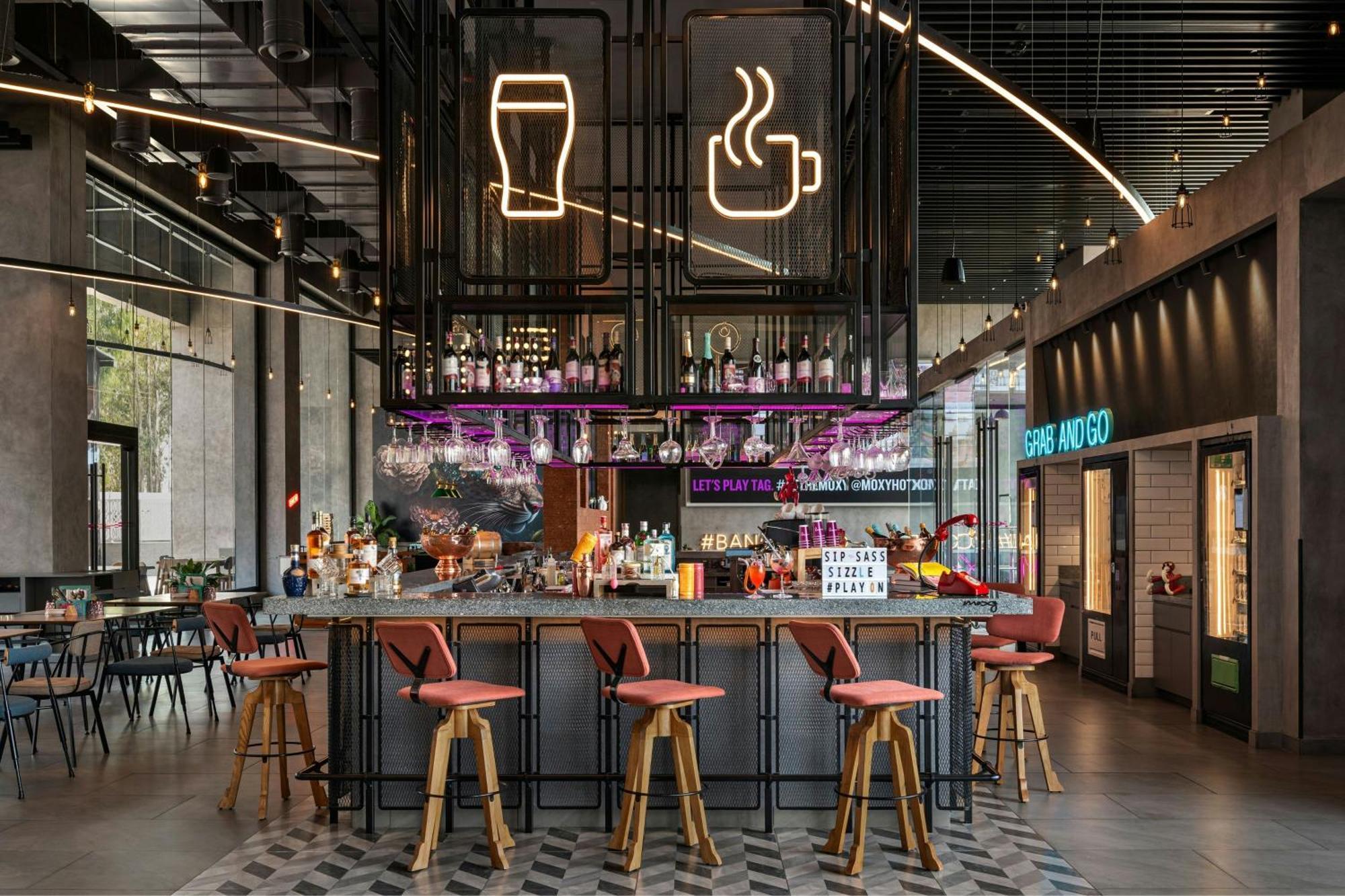Moxy Bengaluru Airport Prestige Tech Cloud Hotel Devanahalli Eksteriør billede