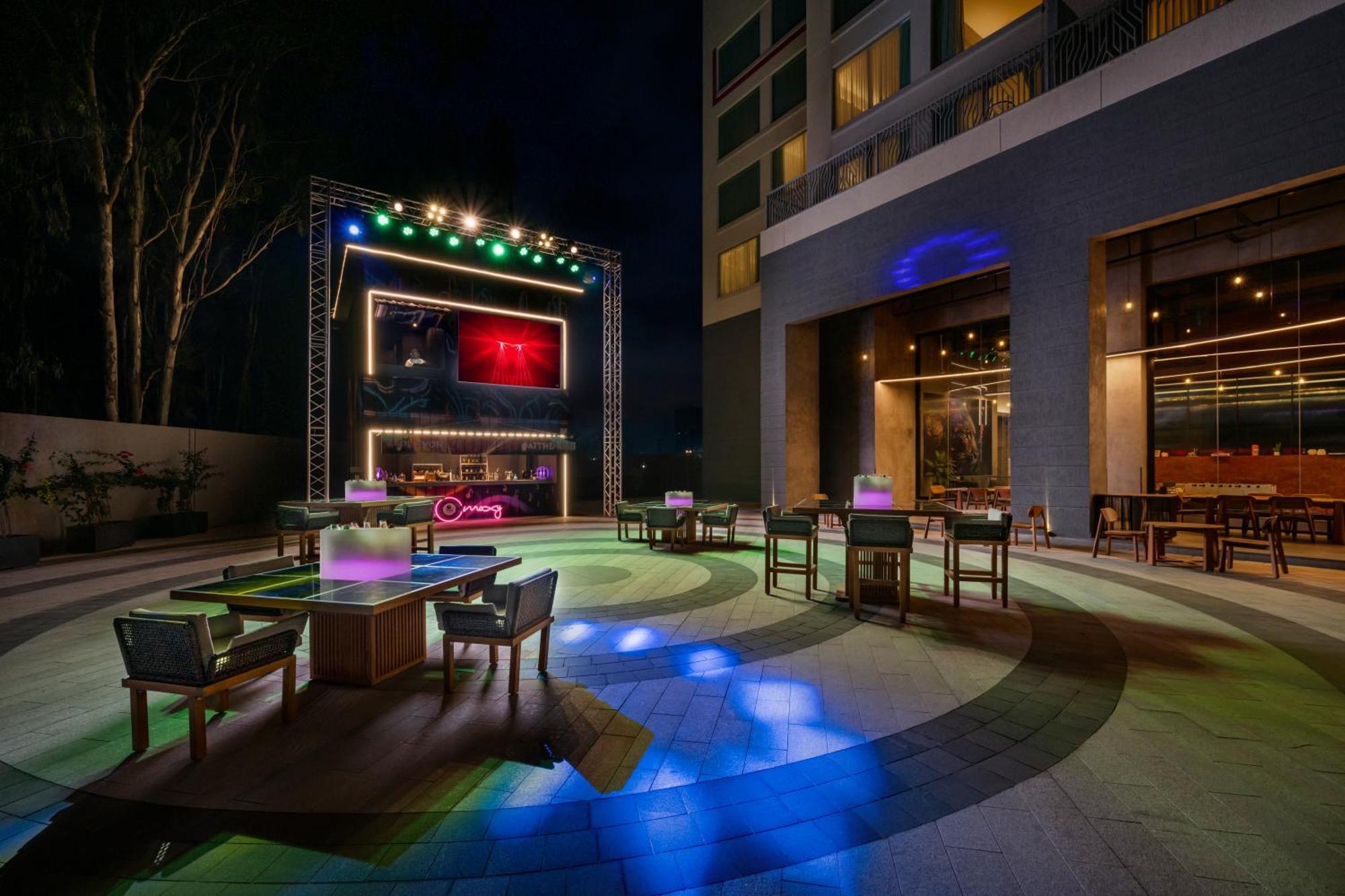 Moxy Bengaluru Airport Prestige Tech Cloud Hotel Devanahalli Eksteriør billede