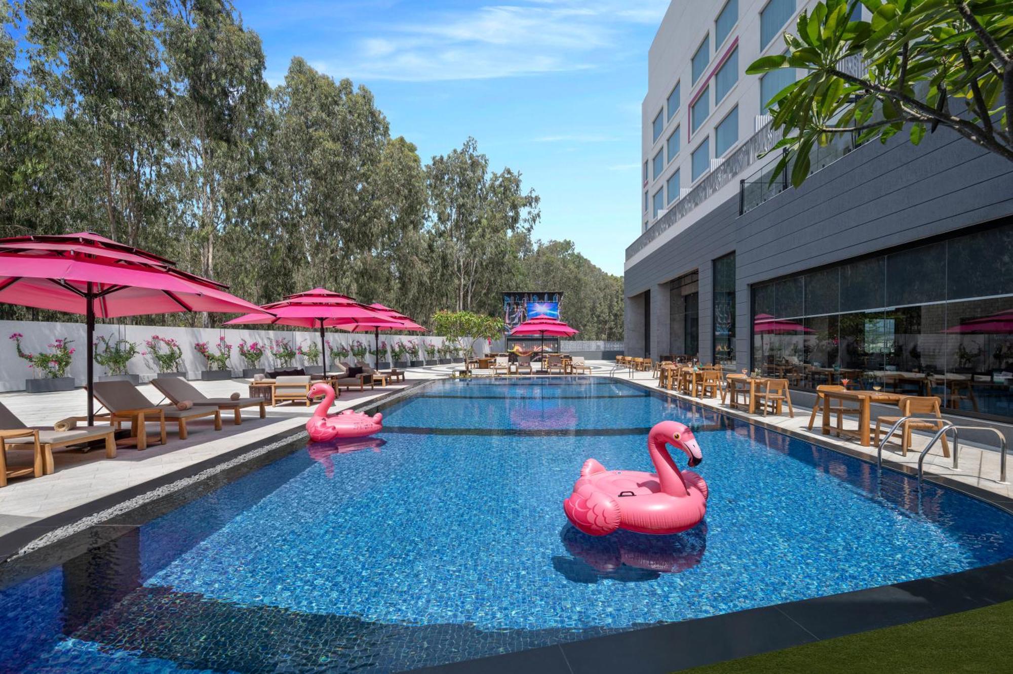 Moxy Bengaluru Airport Prestige Tech Cloud Hotel Devanahalli Eksteriør billede